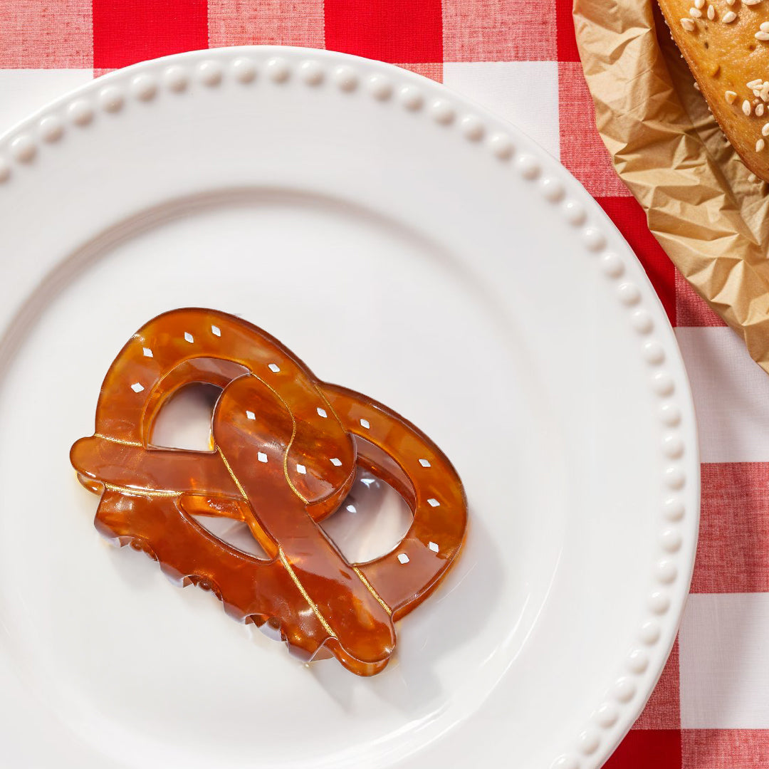 Pretzel Clip